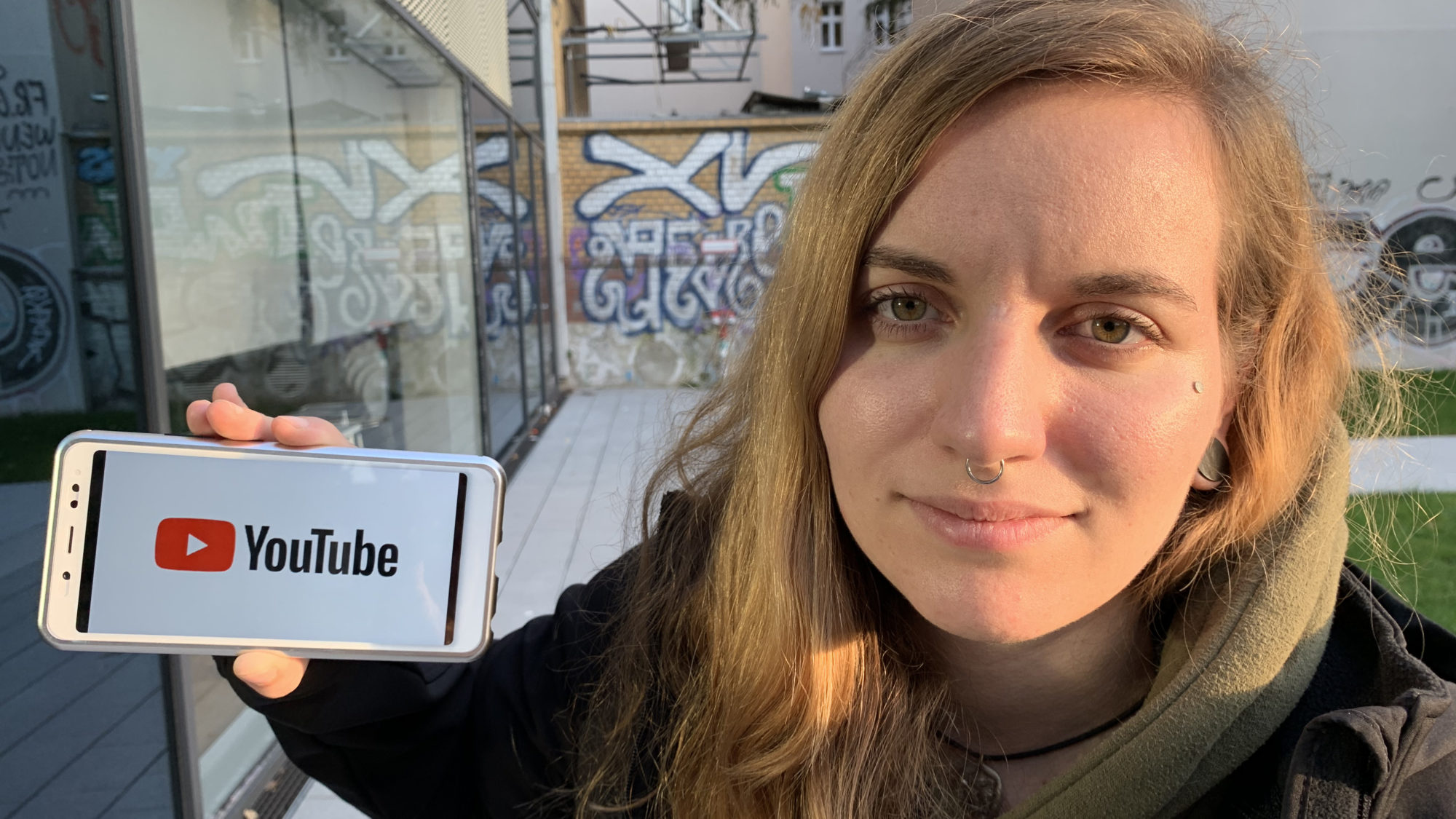 funk beleuchtet in Schwerpunkt „DarkTube“ Schattenseiten YouTubes